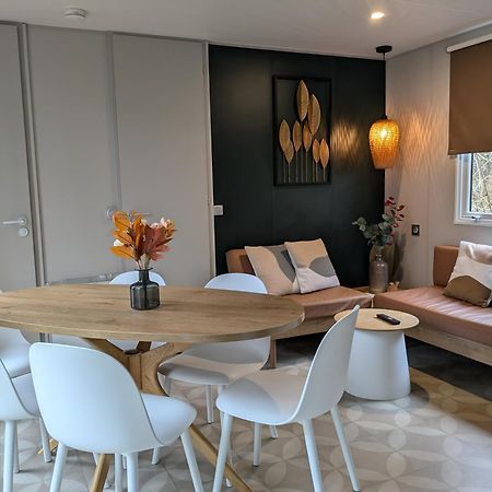 Вилла Cozy Tiny Solhouse 4 - Near Groningen Kropswolde Экстерьер фото